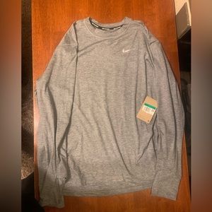 Women’s Nike Dri Fit shirt brand new size XL $20